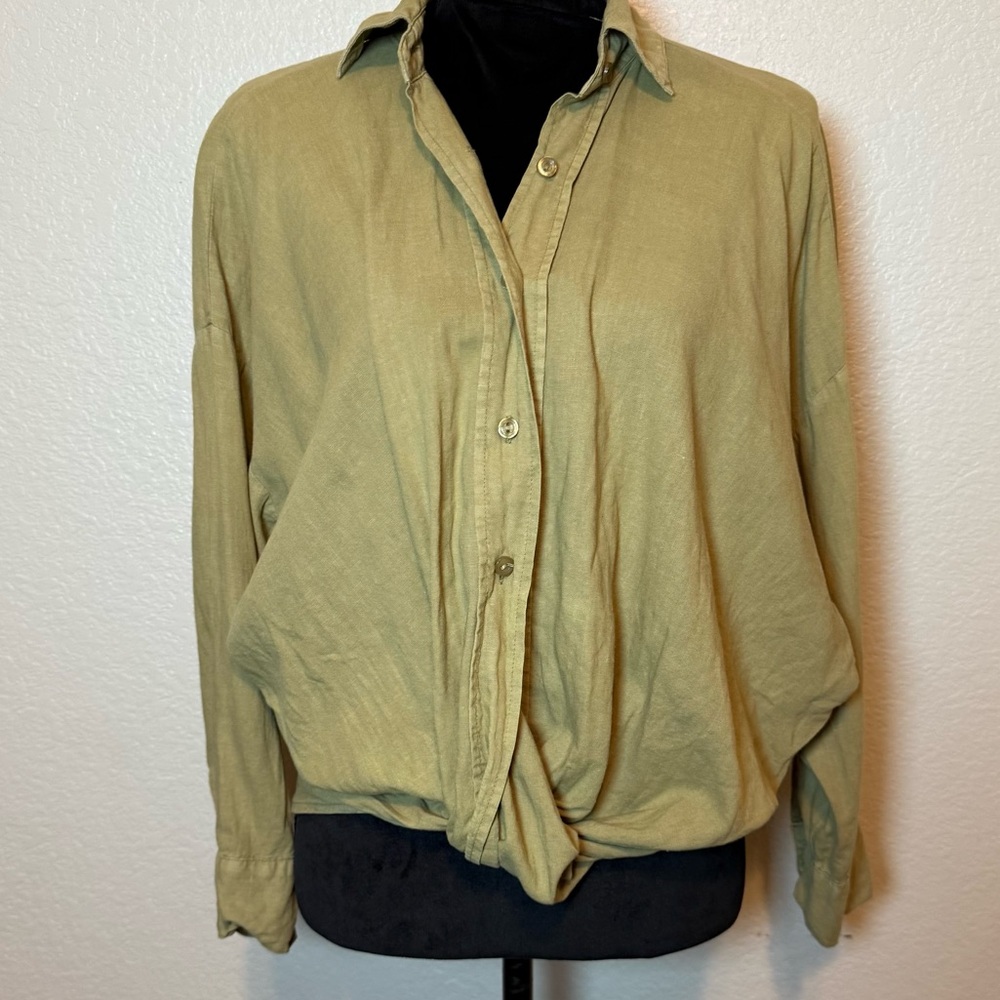 YFB Young Fabulous & Broke Tourist Popover Top Twist Knot Button Front Green XS